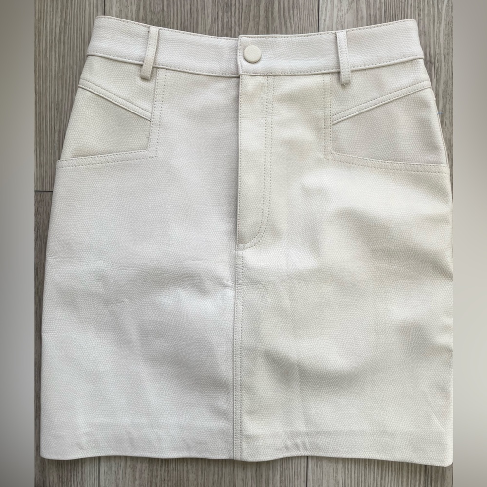 H&M Cream faux leather skin et